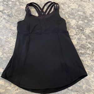 Lululemon Size 6 built-in bra top